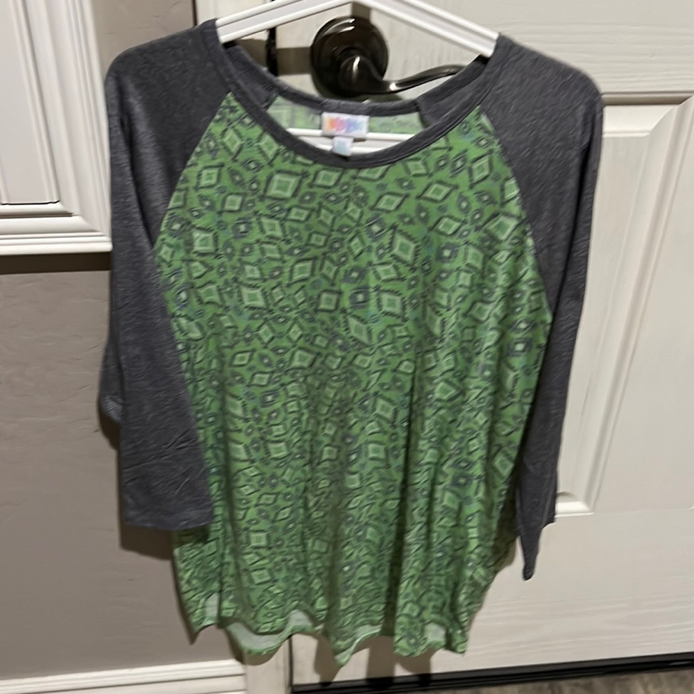 LuLaRoe 2X Randy Top